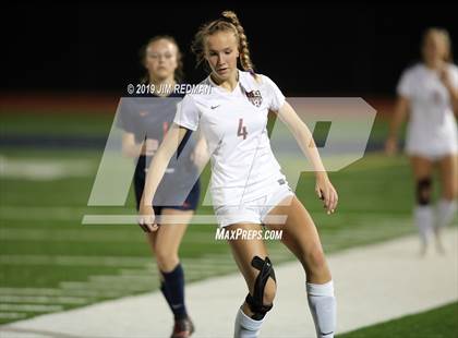 Thumbnail 3 in Rouse @ Glenn photogallery.