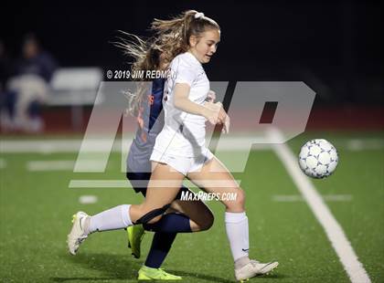 Thumbnail 2 in Rouse @ Glenn photogallery.