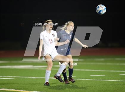 Thumbnail 3 in Rouse @ Glenn photogallery.
