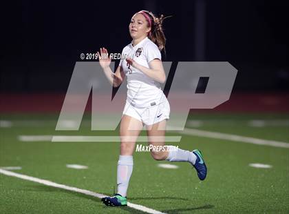 Thumbnail 3 in Rouse @ Glenn photogallery.