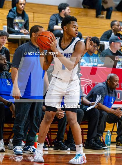 Thumbnail 1 in Friendship Tech Prep Academy vs. Highland (Capital Hoops Mayhem on Military) photogallery.