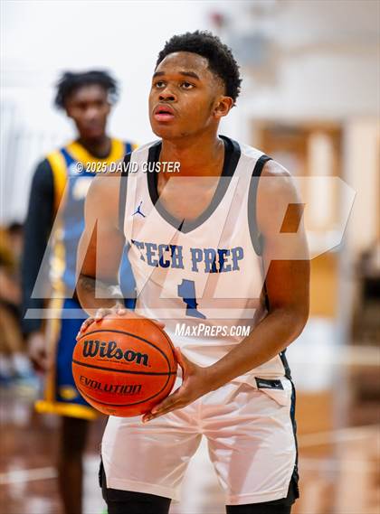 Thumbnail 3 in Friendship Tech Prep Academy vs. Highland (Capital Hoops Mayhem on Military) photogallery.