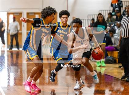 Thumbnail 1 in Friendship Tech Prep Academy vs. Highland (Capital Hoops Mayhem on Military) photogallery.