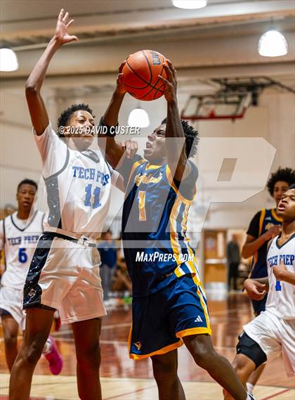 Thumbnail 1 in Friendship Tech Prep Academy vs. Highland (Capital Hoops Mayhem on Military) photogallery.