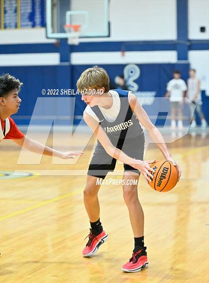 Thumbnail 3 in Calvary Christian vs Clearwater (The Hoop Vibe) photogallery.
