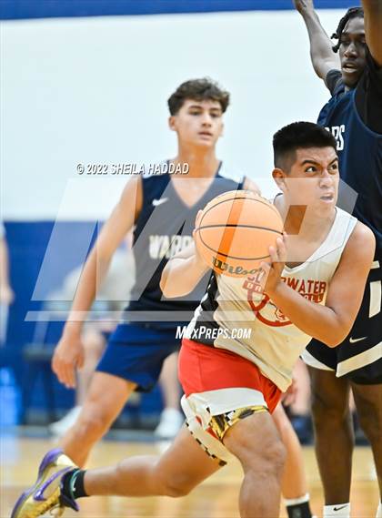 Thumbnail 1 in Calvary Christian vs Clearwater (The Hoop Vibe) photogallery.