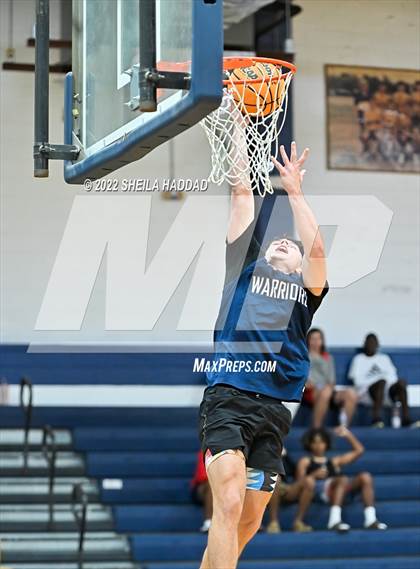 Thumbnail 2 in Calvary Christian vs Clearwater (The Hoop Vibe) photogallery.