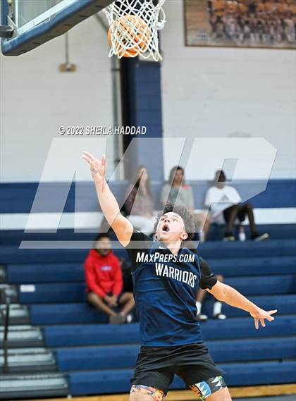 Thumbnail 1 in Calvary Christian vs Clearwater (The Hoop Vibe) photogallery.