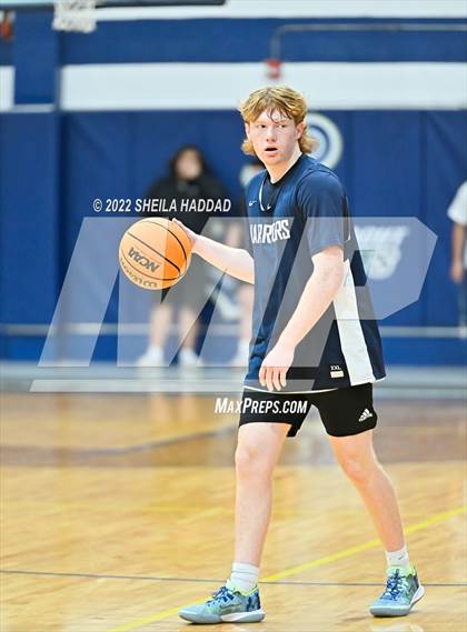 Thumbnail 2 in Calvary Christian vs Clearwater (The Hoop Vibe) photogallery.