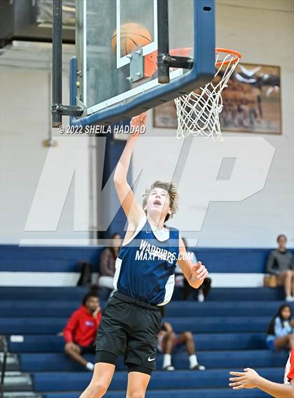 Thumbnail 3 in Calvary Christian vs Clearwater (The Hoop Vibe) photogallery.