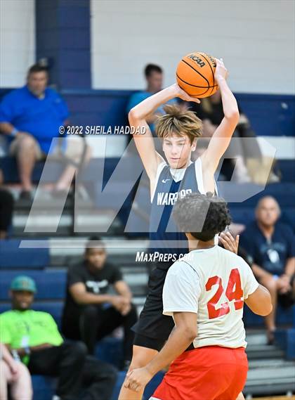 Thumbnail 1 in Calvary Christian vs Clearwater (The Hoop Vibe) photogallery.