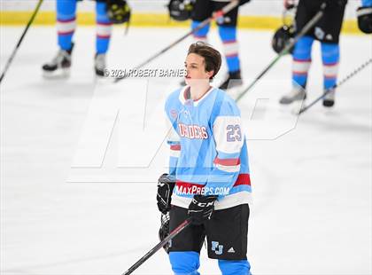 Thumbnail 2 in Father Judge @ Holy Ghost Prep (Thanksgiving Classic) photogallery.