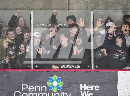 Thumbnail 3 in Father Judge @ Holy Ghost Prep (Thanksgiving Classic) photogallery.