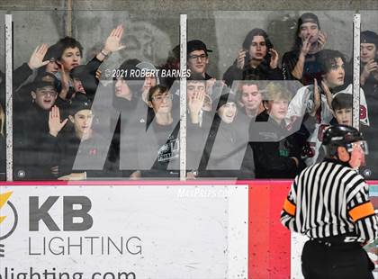 Thumbnail 2 in Father Judge @ Holy Ghost Prep (Thanksgiving Classic) photogallery.