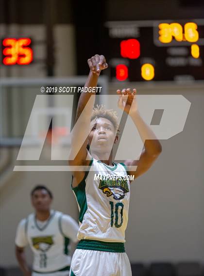 Thumbnail 1 in Eisenhower vs. San Bernardino (Rancho Christian Eagles Showcase) photogallery.