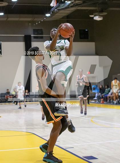 Thumbnail 2 in Eisenhower vs. San Bernardino (Rancho Christian Eagles Showcase) photogallery.