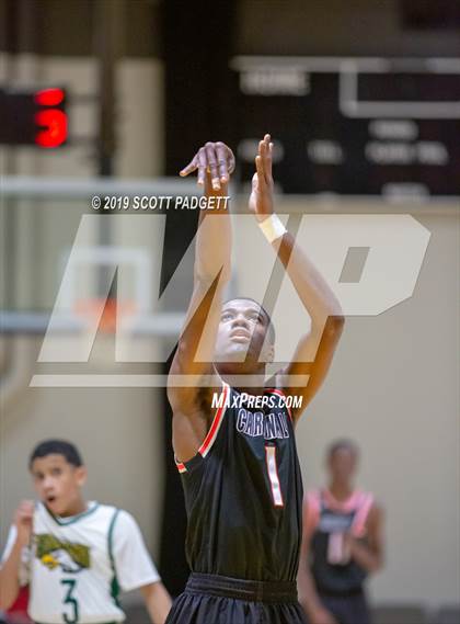 Thumbnail 3 in Eisenhower vs. San Bernardino (Rancho Christian Eagles Showcase) photogallery.