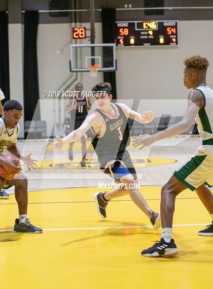 Thumbnail 2 in Eisenhower vs. San Bernardino (Rancho Christian Eagles Showcase) photogallery.