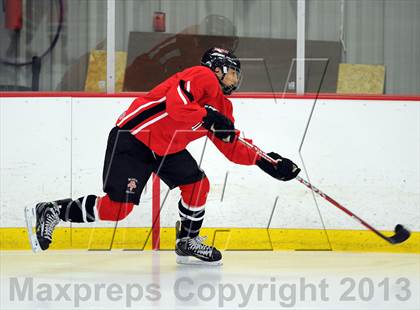 Thumbnail 2 in Masuk @ Horace Greeley photogallery.