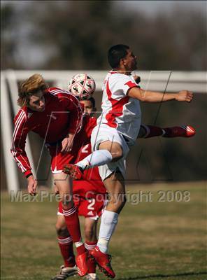 Thumbnail 3 in Belton vs Houston North Shore (Georgetown Governor's Cup) photogallery.