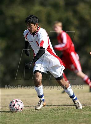 Thumbnail 1 in Belton vs Houston North Shore (Georgetown Governor's Cup) photogallery.