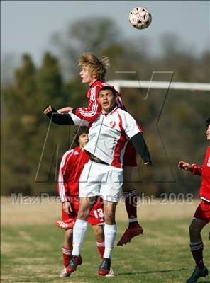 Thumbnail 2 in Belton vs Houston North Shore (Georgetown Governor's Cup) photogallery.