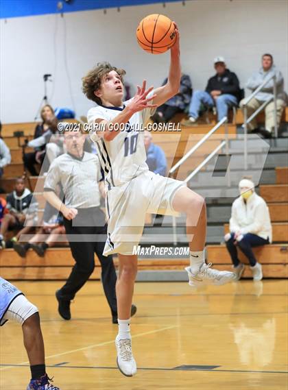 Thumbnail 1 in South Lenoir @ Swansboro photogallery.
