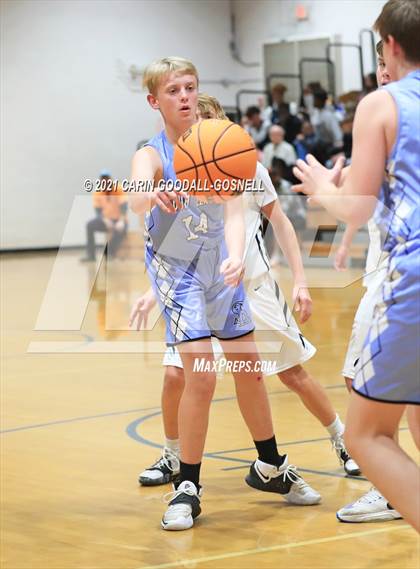 Thumbnail 2 in South Lenoir @ Swansboro photogallery.