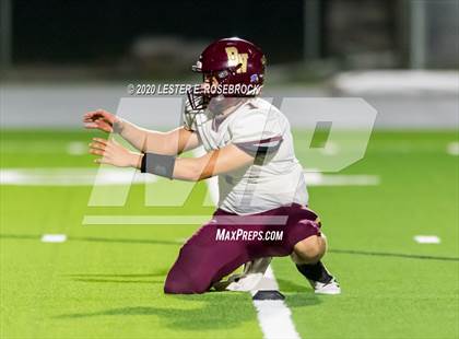 Thumbnail 2 in Devine @ Luling photogallery.