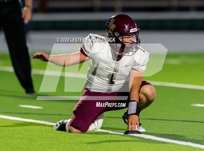 Thumbnail 1 in Devine @ Luling photogallery.