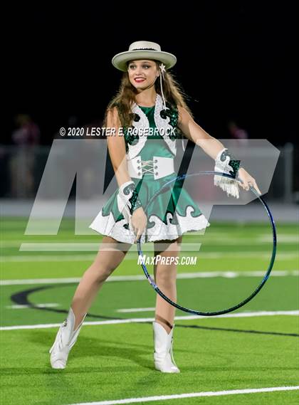 Thumbnail 1 in Devine @ Luling photogallery.