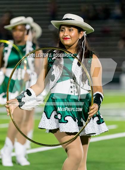 Thumbnail 2 in Devine @ Luling photogallery.