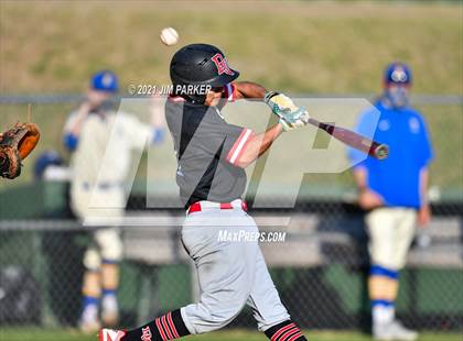 Thumbnail 1 in Del Valle vs. Anderson (AISD Tournament) photogallery.