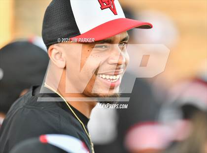 Thumbnail 2 in Del Valle vs. Anderson (AISD Tournament) photogallery.
