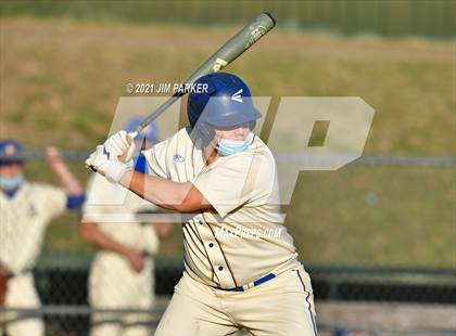 Thumbnail 3 in Del Valle vs. Anderson (AISD Tournament) photogallery.