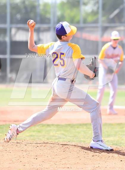 Thumbnail 2 in Doherty vs. Baker (Coach Bob Invitational) photogallery.