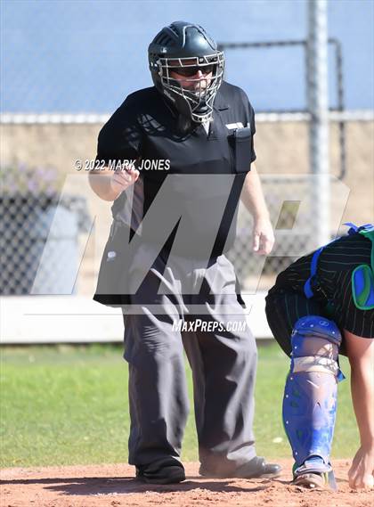 Thumbnail 2 in Doherty vs. Baker (Coach Bob Invitational) photogallery.
