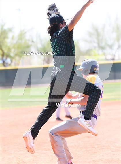 Thumbnail 2 in Doherty vs. Baker (Coach Bob Invitational) photogallery.