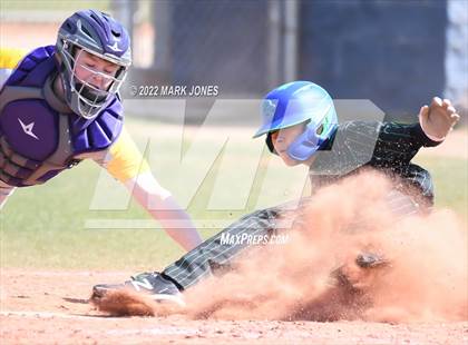 Thumbnail 1 in Doherty vs. Baker (Coach Bob Invitational) photogallery.