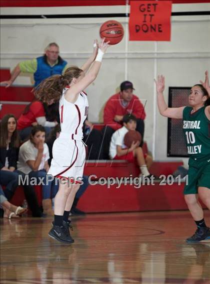 Thumbnail 3 in Central Valley @ Bella Vista (CIF SJS D2 Playoffs) photogallery.