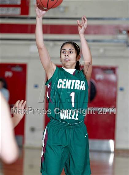 Thumbnail 2 in Central Valley @ Bella Vista (CIF SJS D2 Playoffs) photogallery.