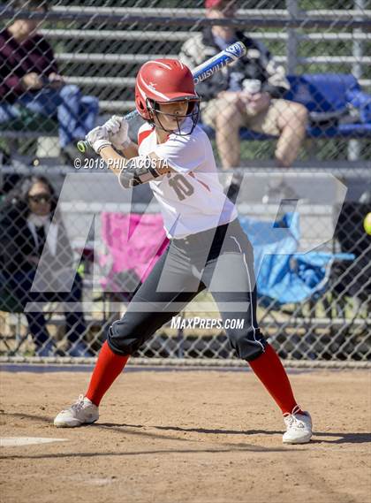 Thumbnail 2 in Flintridge Prep vs South Pasadena photogallery.