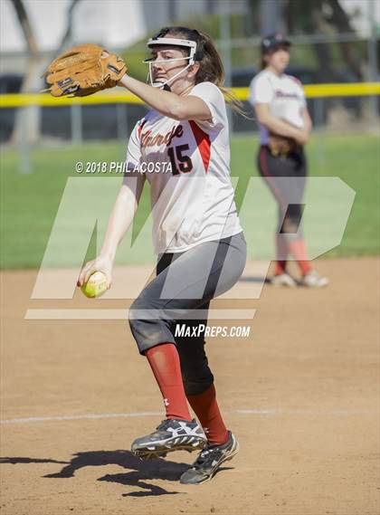 Thumbnail 3 in Flintridge Prep vs South Pasadena photogallery.