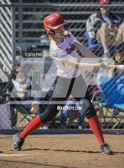 Thumbnail 3 in Flintridge Prep vs South Pasadena photogallery.