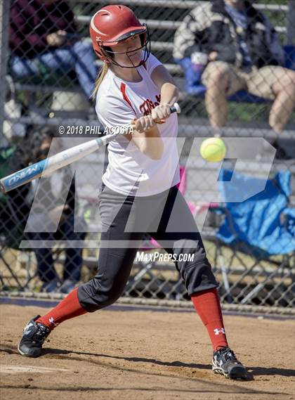 Thumbnail 2 in Flintridge Prep vs South Pasadena photogallery.
