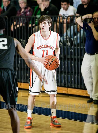 Thumbnail 1 in Berkner [L. V.] vs Rockwall (UIL 5A Area Playoff) photogallery.