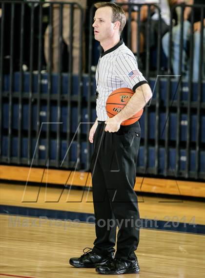 Thumbnail 3 in Berkner [L. V.] vs Rockwall (UIL 5A Area Playoff) photogallery.