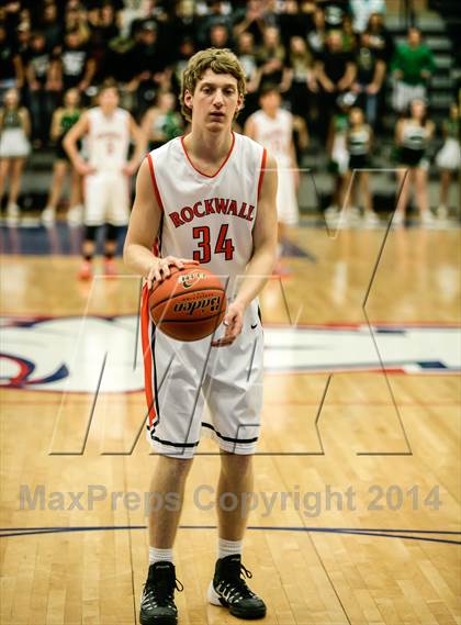 Thumbnail 1 in Berkner [L. V.] vs Rockwall (UIL 5A Area Playoff) photogallery.