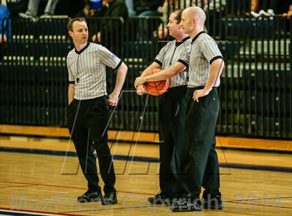 Thumbnail 2 in Berkner [L. V.] vs Rockwall (UIL 5A Area Playoff) photogallery.