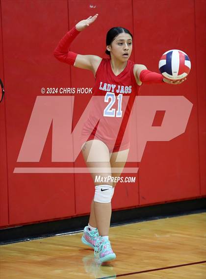 Thumbnail 3 in Mogollon vs South Mountain (The Florence VB Invitational) photogallery.